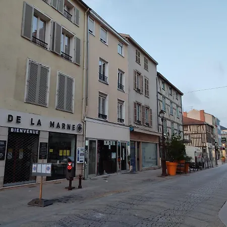Chambre+Bureau Tres Calme Dans Appart Meuble Centre Ville Chalons E/C * Châlons-en-Champagne